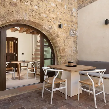 Apartment San Antonio Luxury Apartments, Medieval Town *